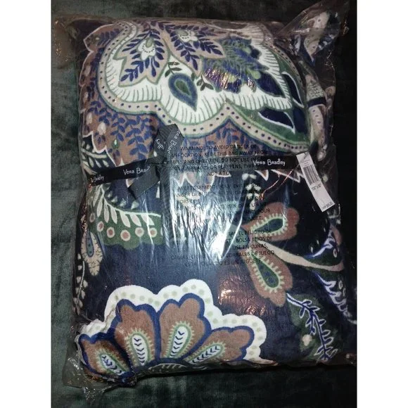 Vera Bradley Plush KING  Throw Blanket JAVA NAVY CAMO BLUE 104 x 90 NWT Limited - Picture 2 of 10